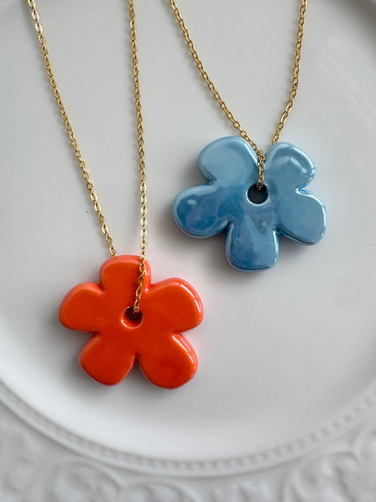 Bold Ceramic Flower Necklace